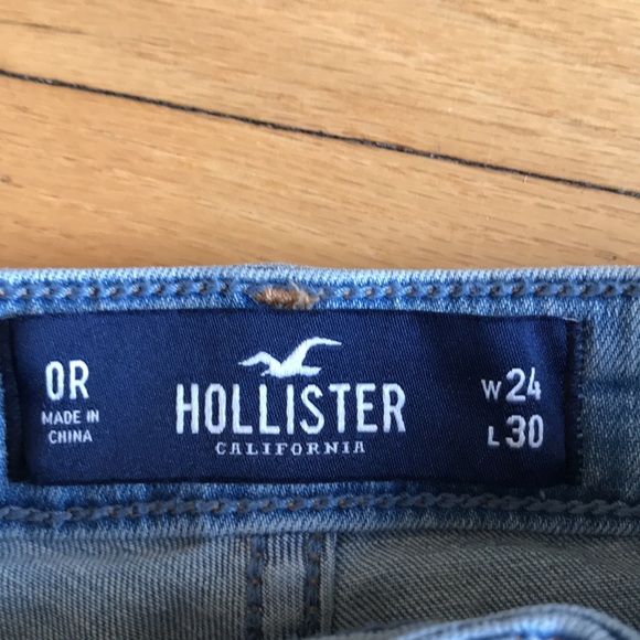 Hollister Ultra High Rise Super Skinny Jeans. Size 0R - Picture 8 of 8